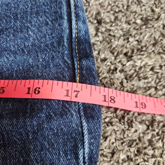 Levi's 70s High Flare Premium Big E Jeans Size 26/2 2021 Release - Picture 13 of 16